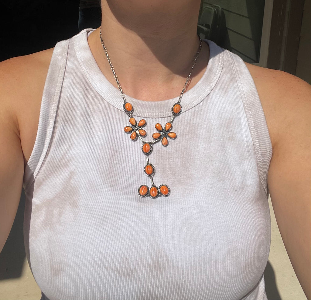 Spiny Oyster Floral Lariat Necklace | 925 Sterling Silver D231