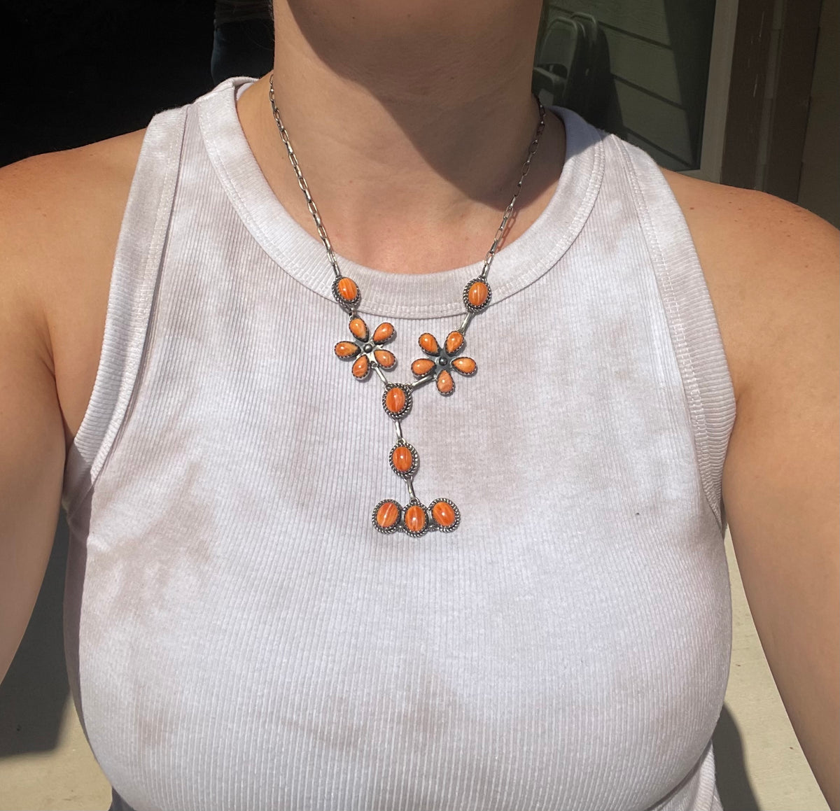 Spiny Oyster Floral Lariat Necklace | 925 Sterling Silver D231