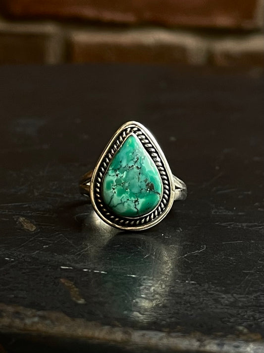 Turquoise Tear Drop Ring | 925 Sterling Silver Size 8.25 E451