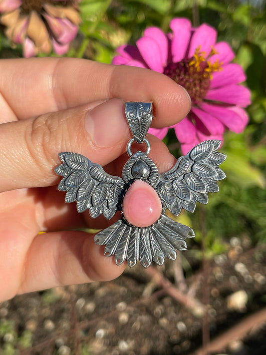 Pink Conch Thunderbird Pendant | Handcrafted Sterling Silver 925 B462