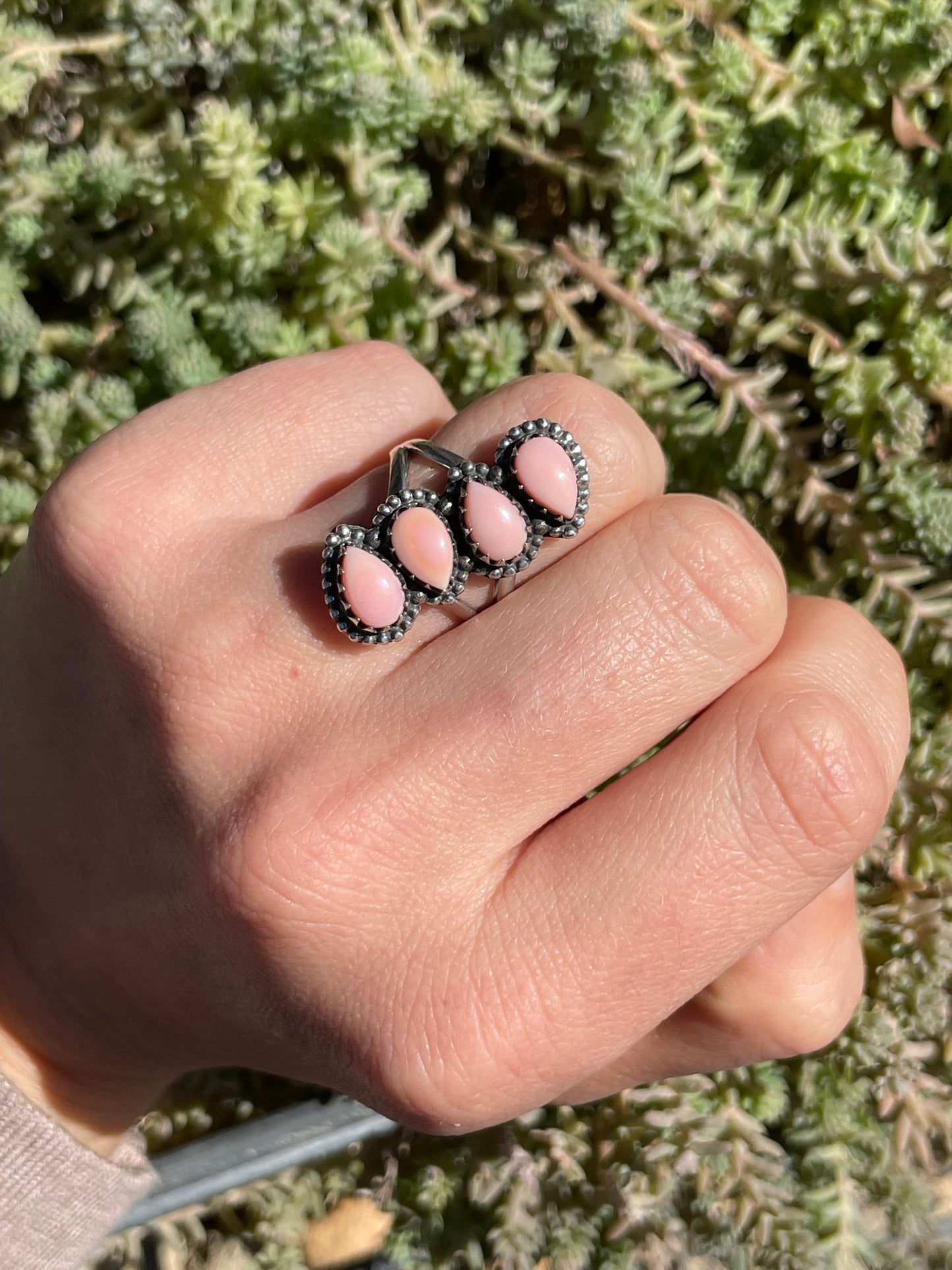 Pink Conch Row Ring Size 6 | 925 Sterling Silver Southwest B987