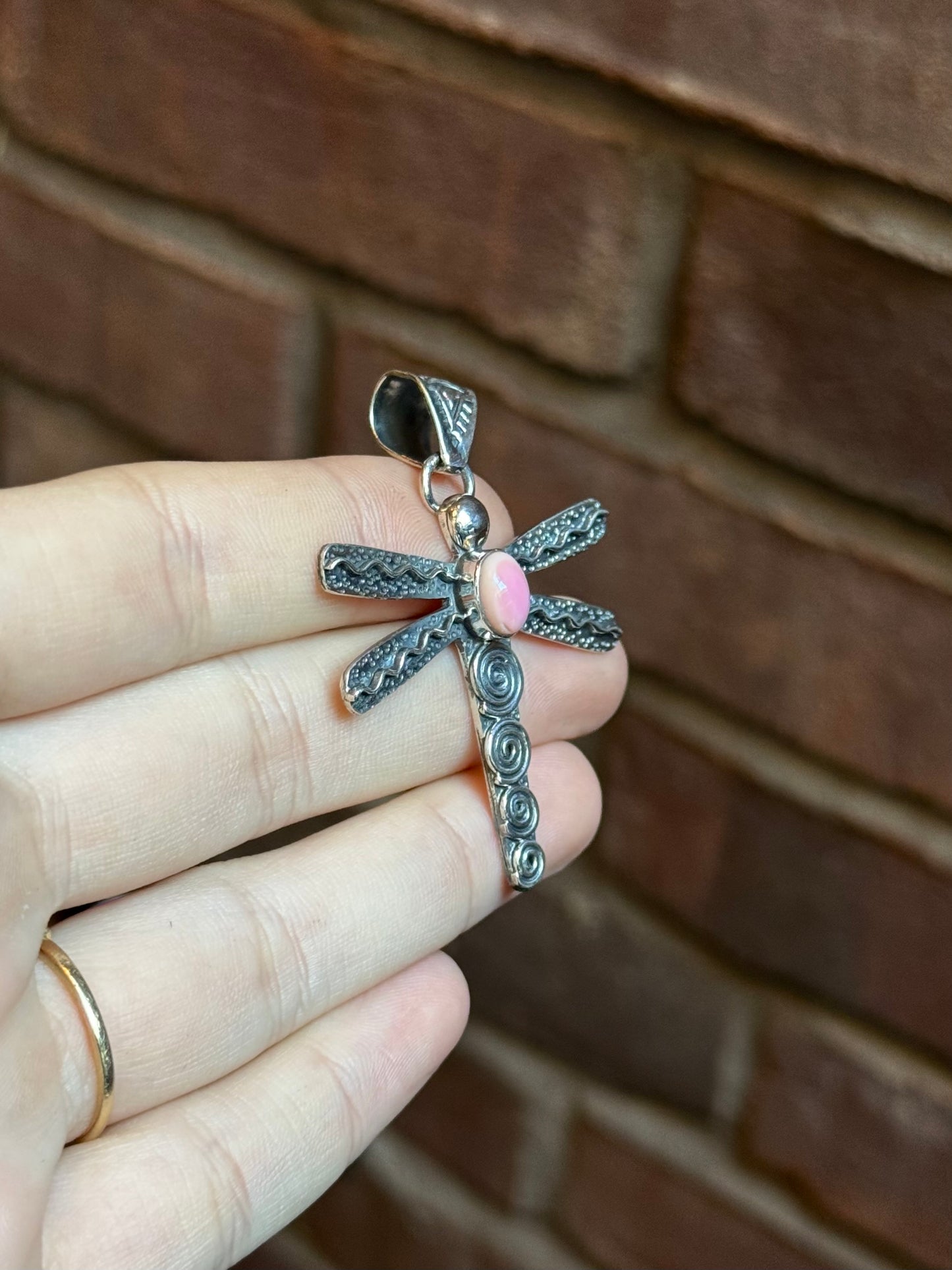 Pink Conch Dragonfly Pendant | 925 Sterling Silver C398