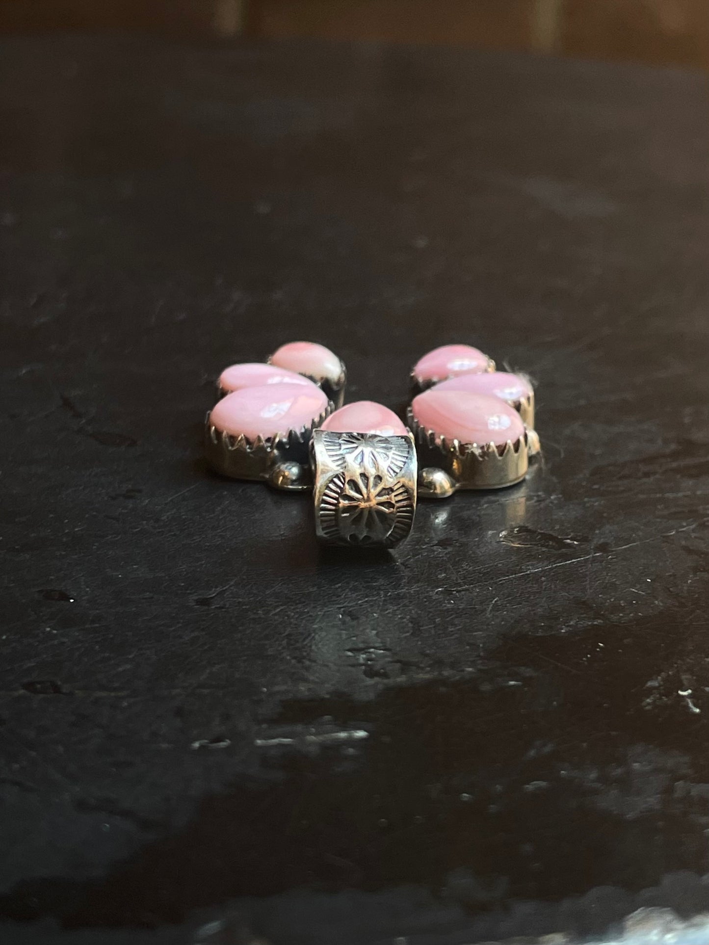 Pink Conch Naja Pendant | Sterling Silver G443