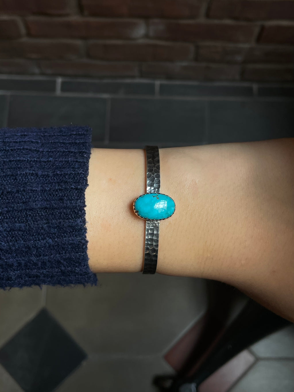 Kingman Turquoise Oval Cuff | 925 Sterling Silver E325