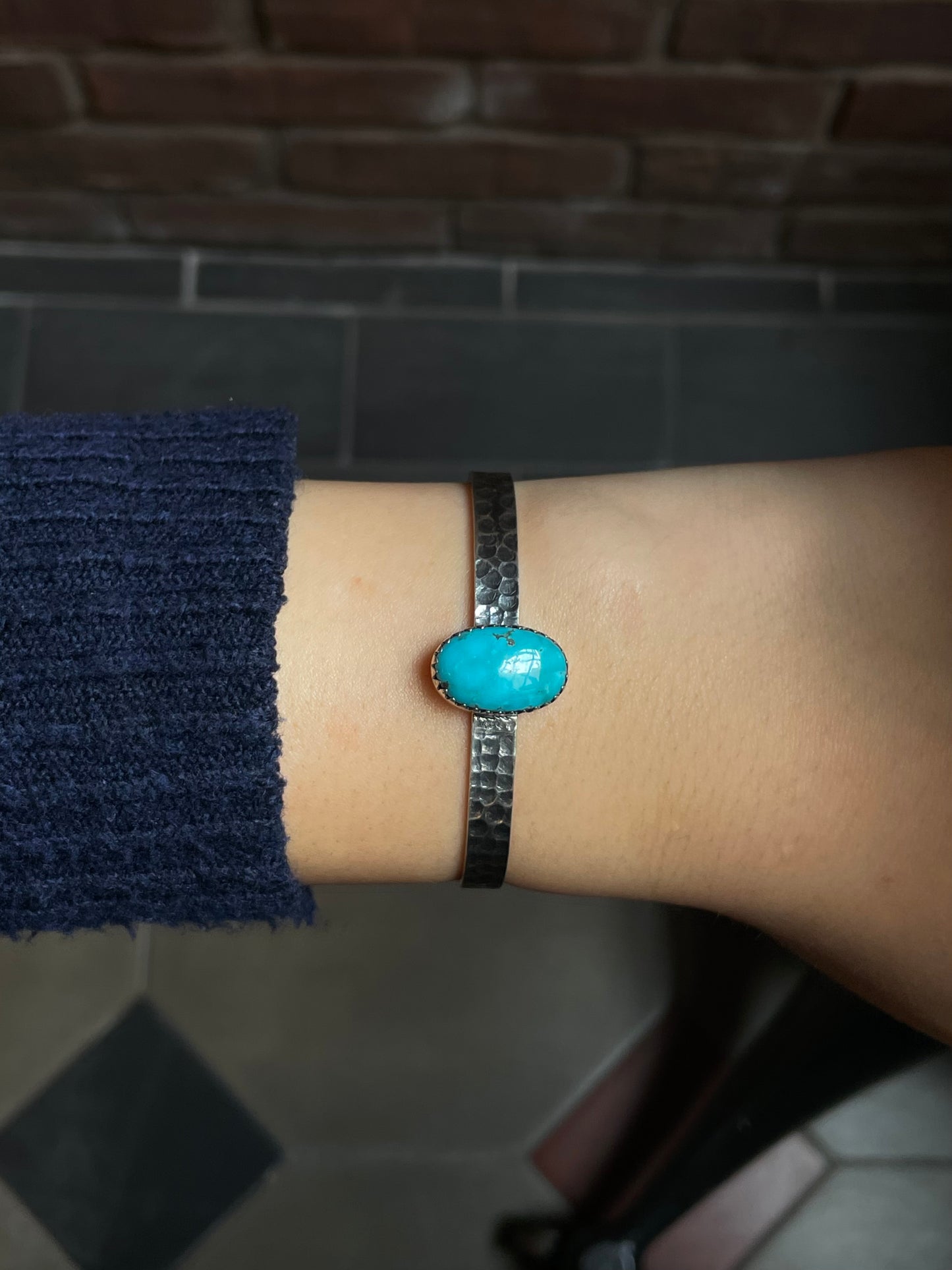 Kingman Turquoise Oval Cuff | 925 Sterling Silver E325