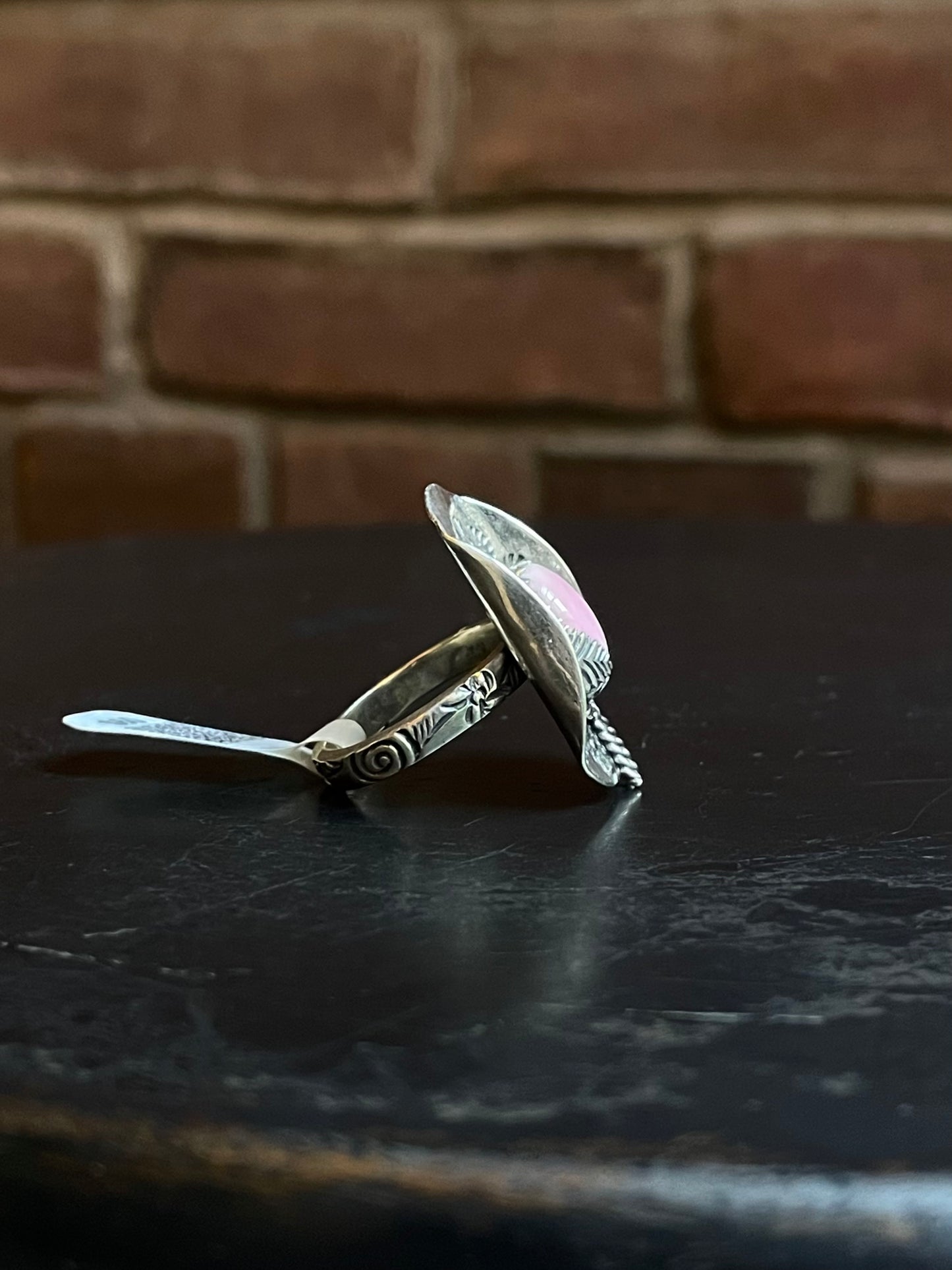 Pink Conch Ring - Hat Design | Sterling Silver | Size 8 | A290
