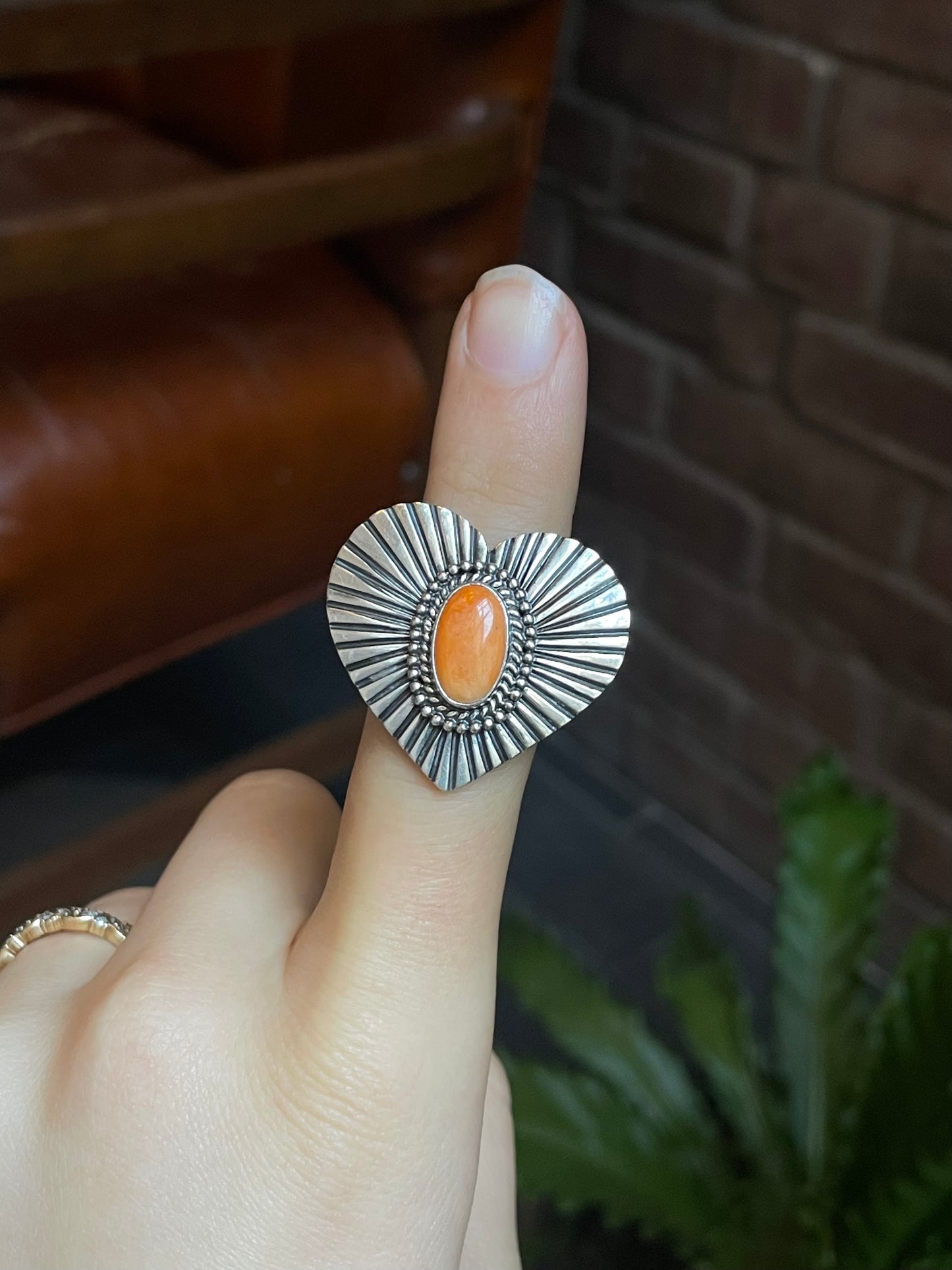 Heart Ring in Spiny Oyster | Sterling Silver | Size 8 | A343