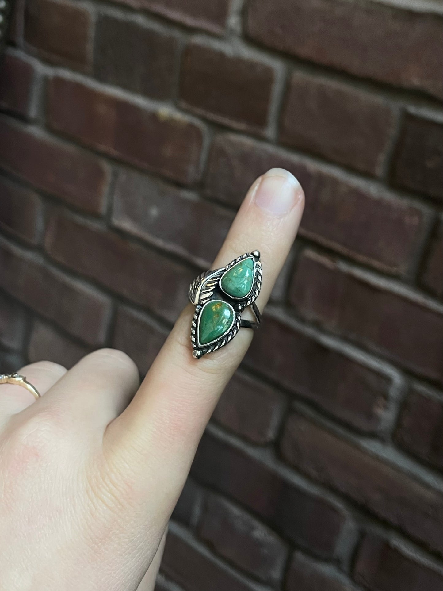 Kingman Turquoise Feather Ring Size 7 | 925 Sterling Silver Southwest E204