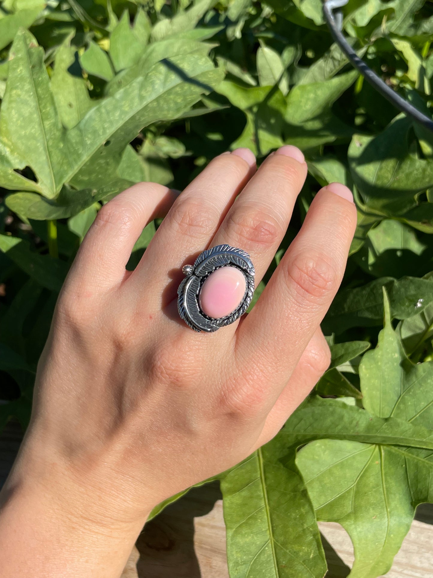 Pink Conch Leaf Design Ring | 925 Sterling Silver | Size 7.5 B334