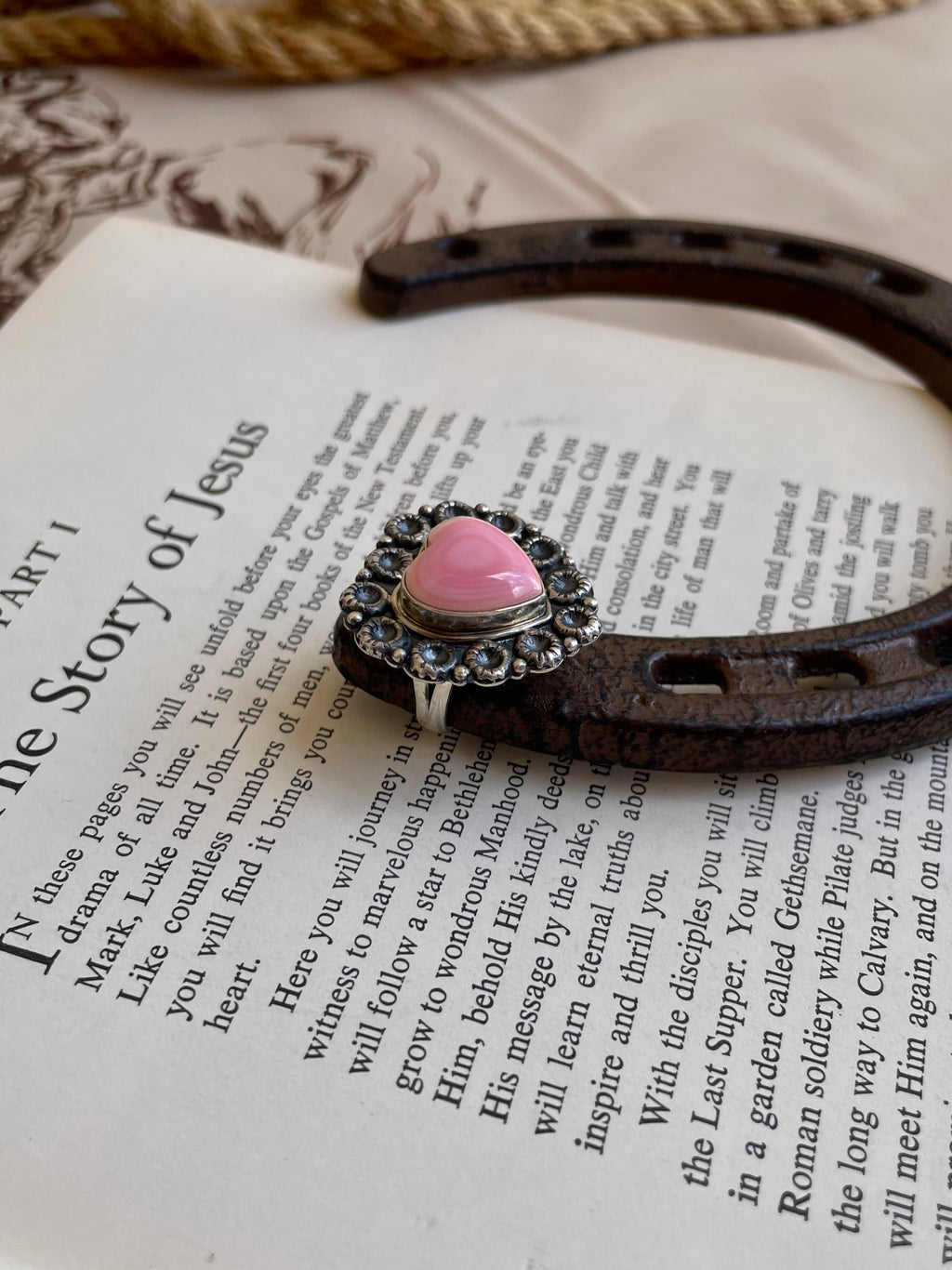 Pink Conch Heart Ring | 925 Sterling Silver | Size 6 G832