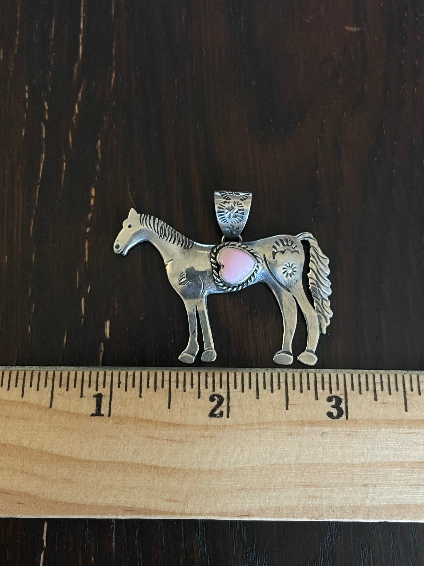 Pink Conch Horse Pendant | Sterling Silver E720