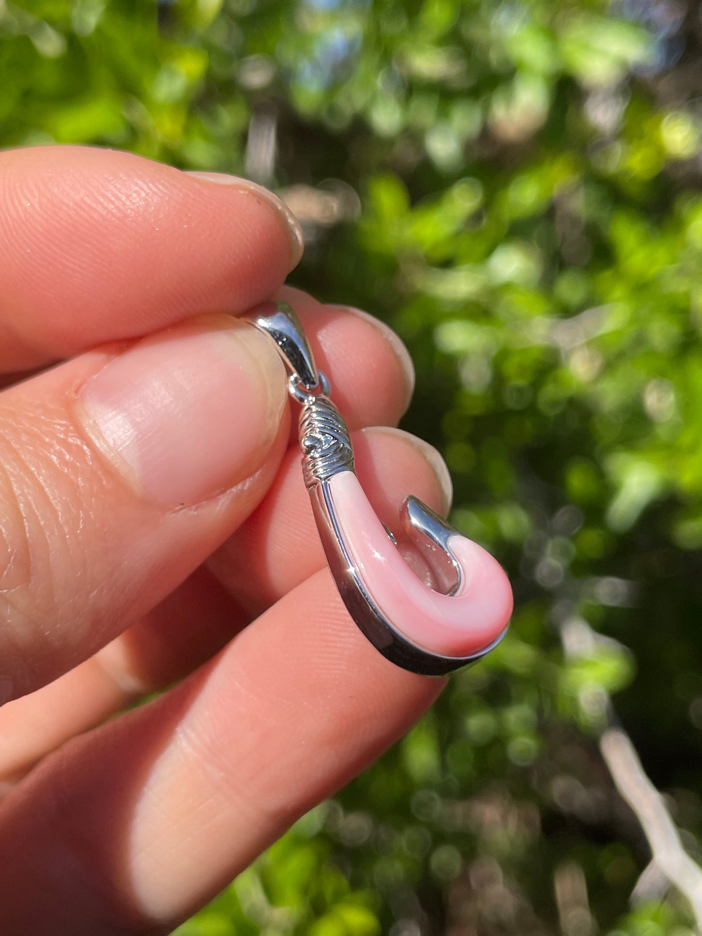 Pink Conch Fish Hook Pendant | 925 Sterling Silver B608