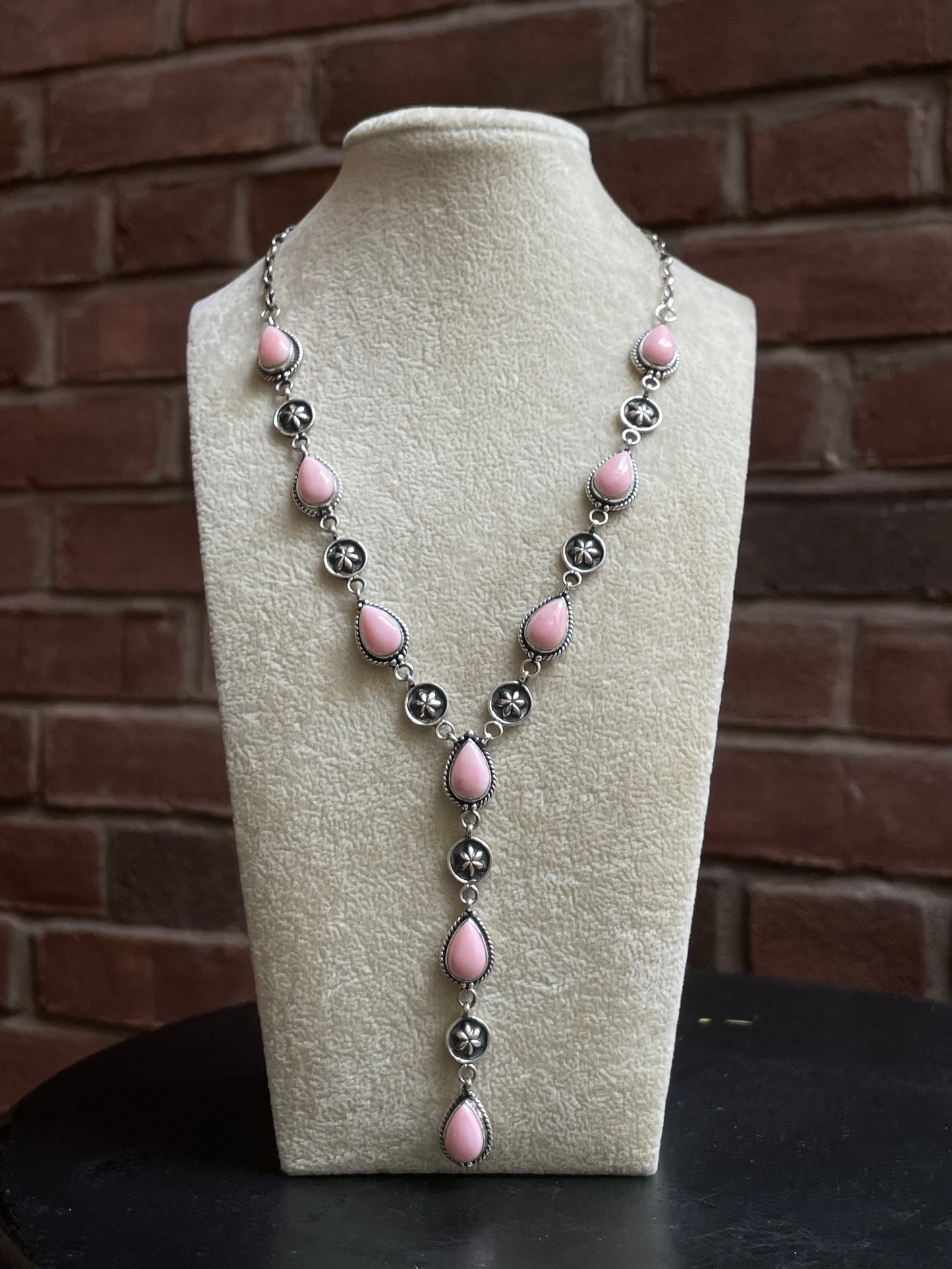 Pink Conch Lariat Necklace | Teardrop Station Drop | 925 Silver E566