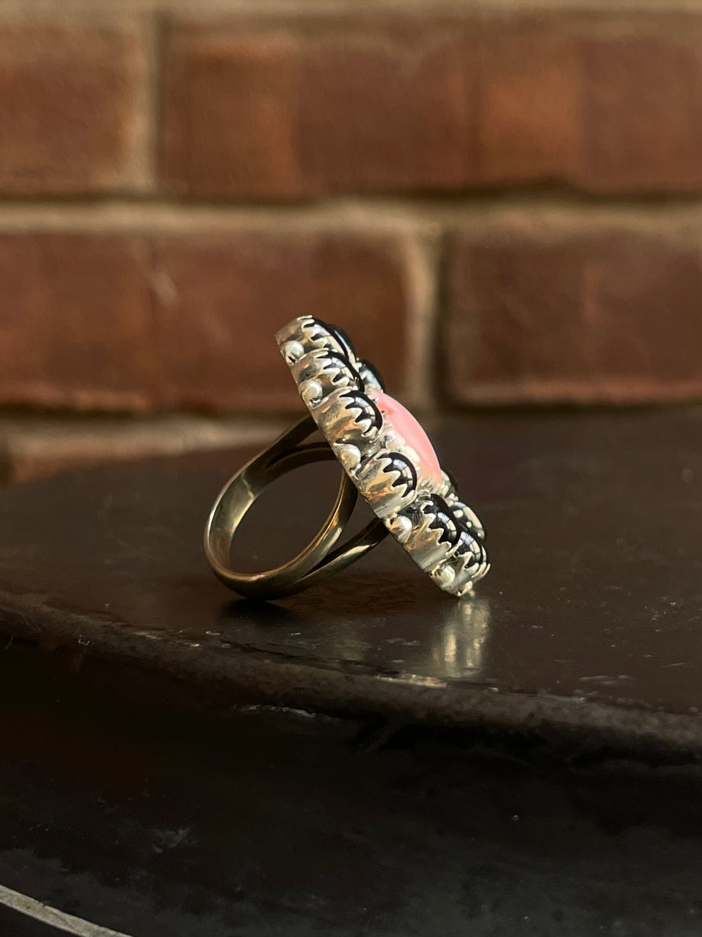Black Onyx & Pink Conch Flower Ring | 925 Sterling Silver Size 7.75 G568