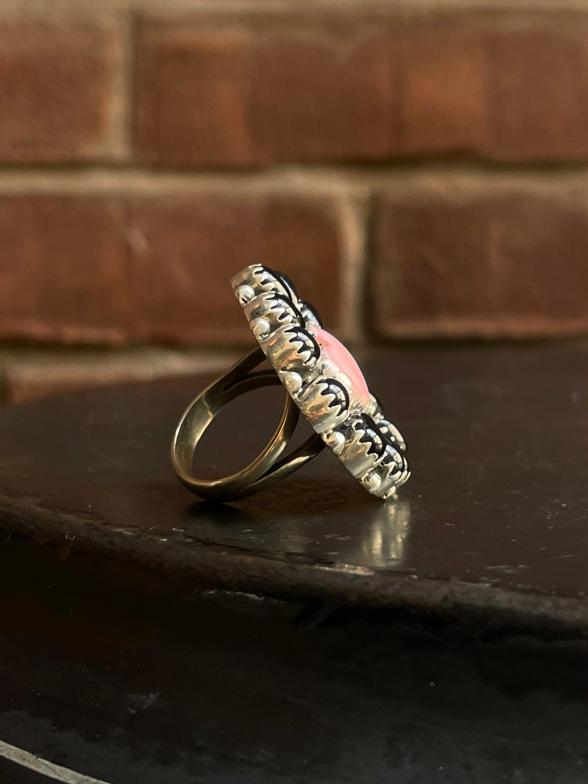 Black Onyx & Pink Conch Flower Ring | 925 Sterling Silver Size 7.75 G568