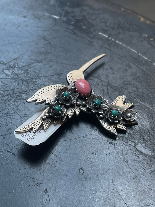 Pink Conch Hummingbird Pendant | Sterling Silver | A579
