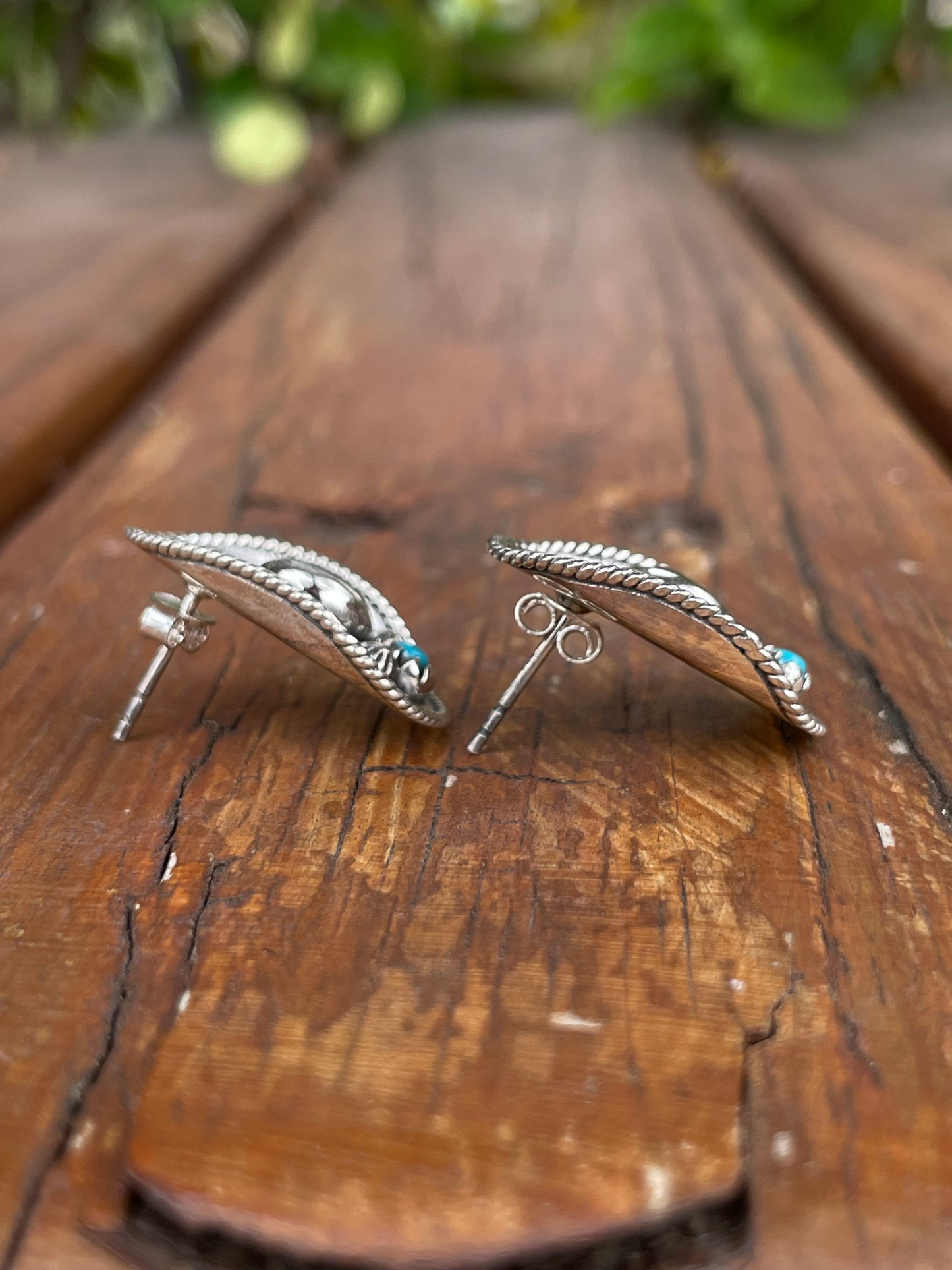 Kingman Turquoise Cowboy Hat Stud Earrings | Sterling Silver B975