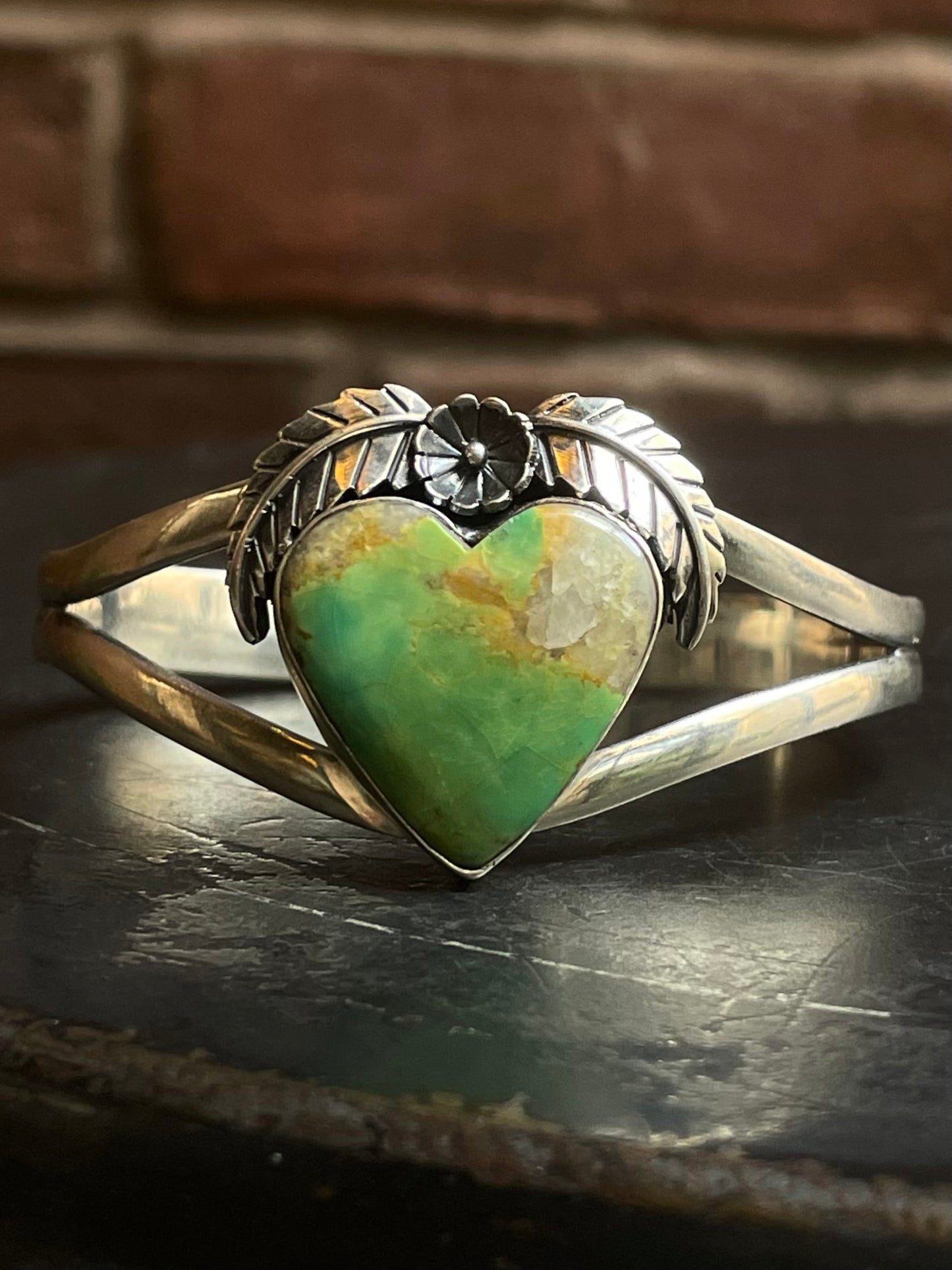 Green Turquoise Heart Cuff | Split Band | 925 Silver E679