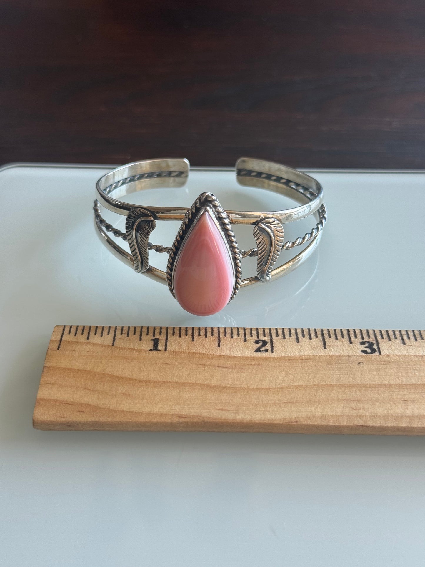 Pink Conch Tear Drop Cuff | Sterling Silver | C107