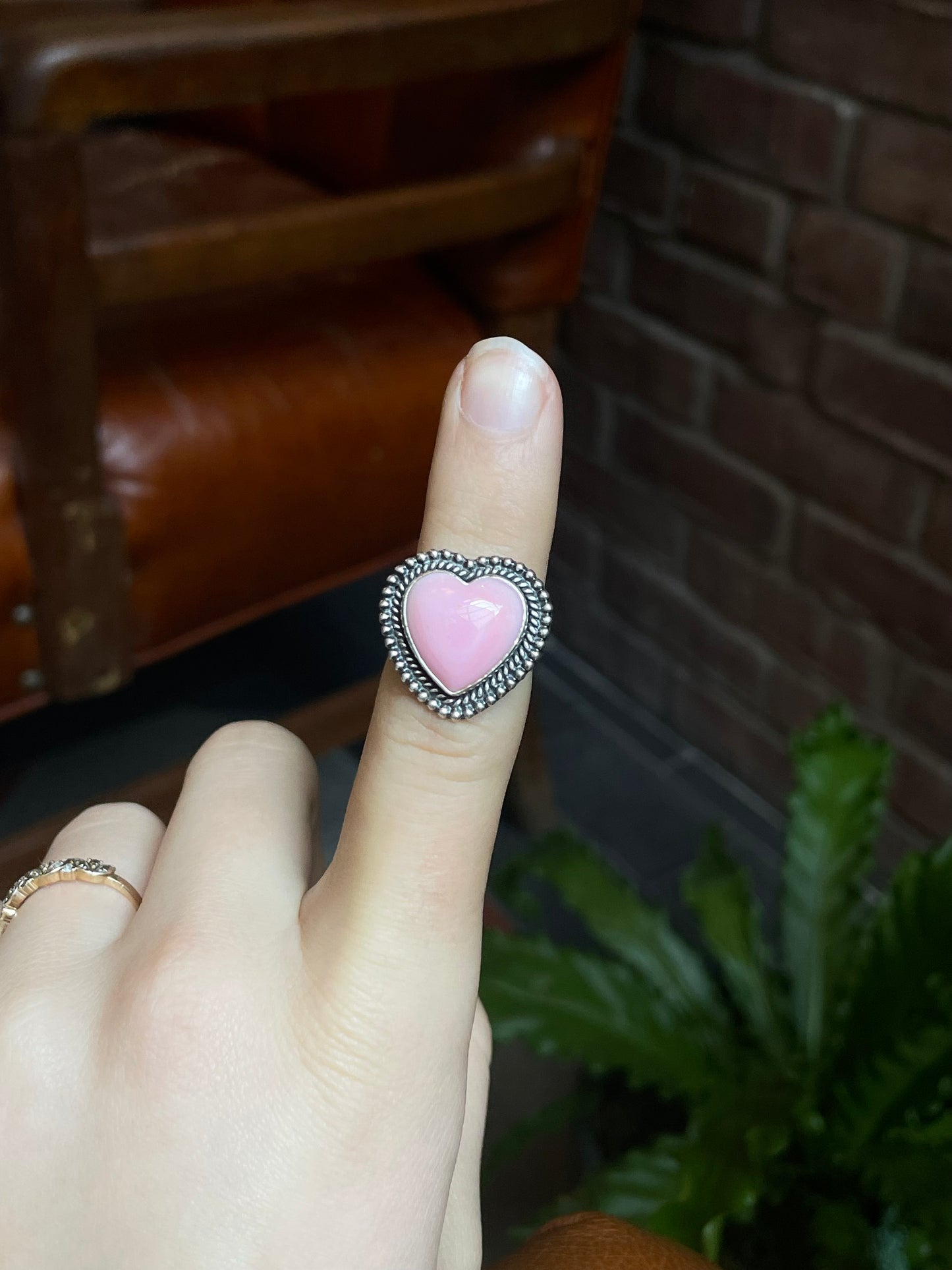 Pink Conch Heart Ring | Sterling Silver | Size 7 | A360