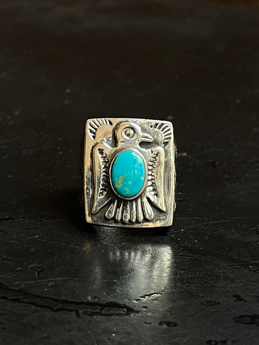 Kingman Turquoise Thunderbird Ring Size 7 | 925 Sterling Silver Southwest E121