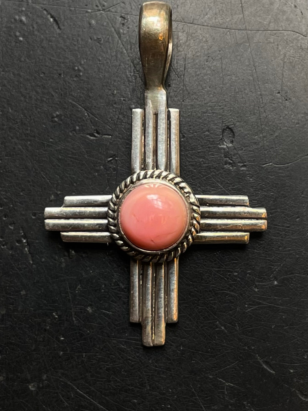 Pink Conch Zia Cross Pendant | 925 Sterling Silver E963