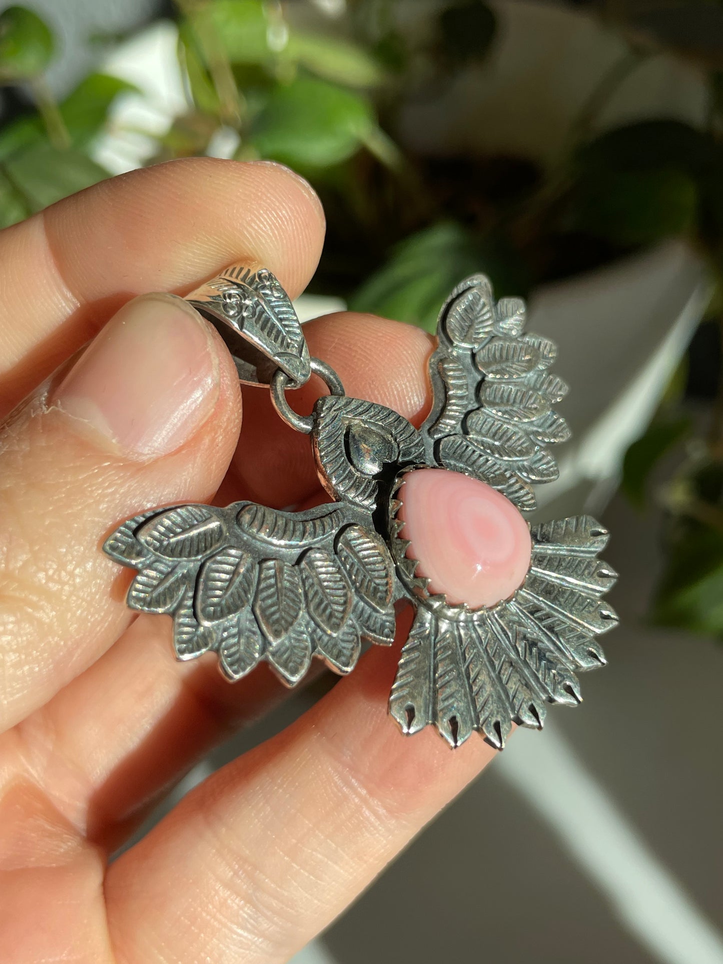 Pink Conch Thunderbird Pendant | Sterling Silver 925 B795