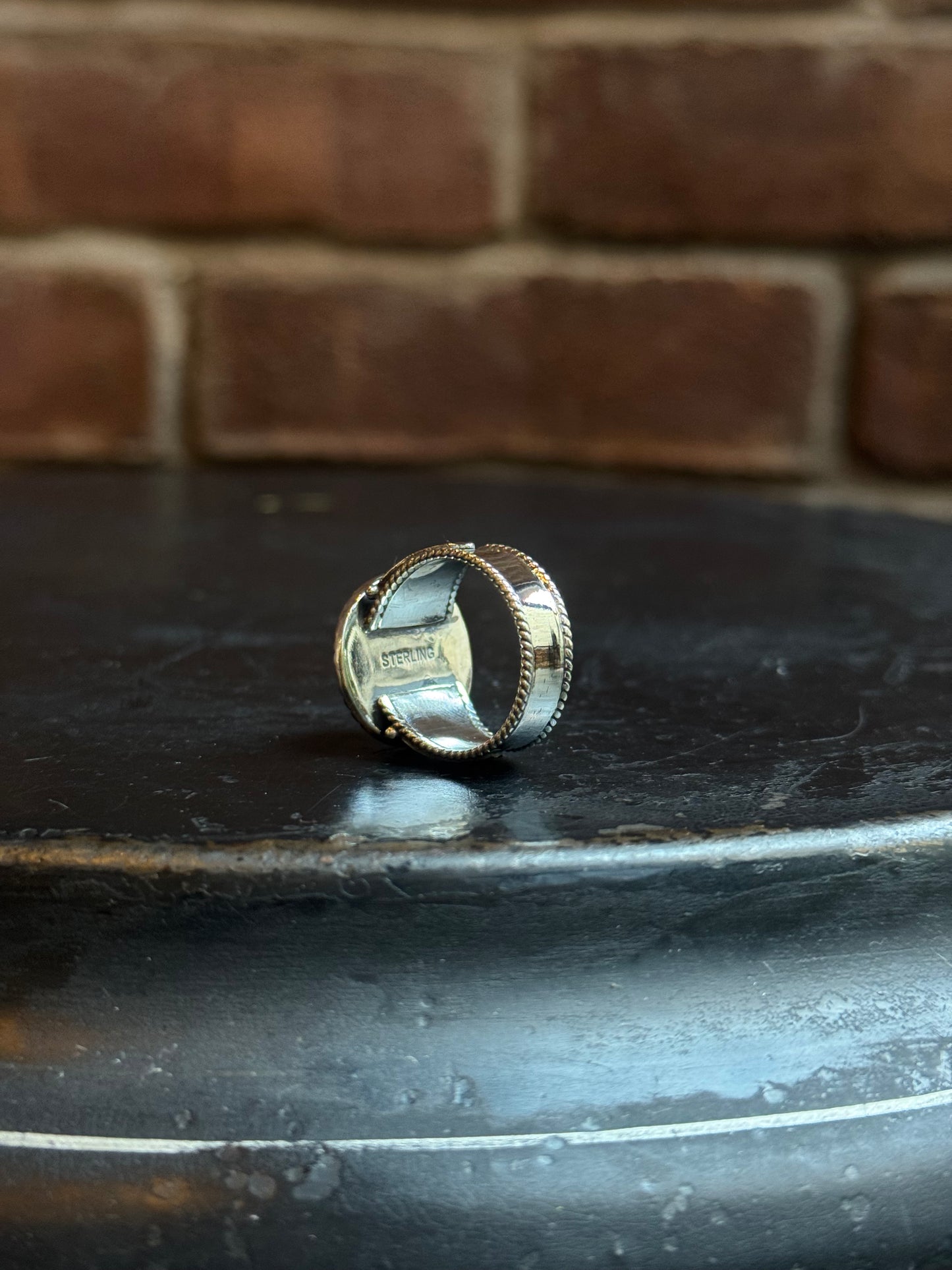 Turquoise Circle Ring | Sterling Silver | Size 8.5 | C116
