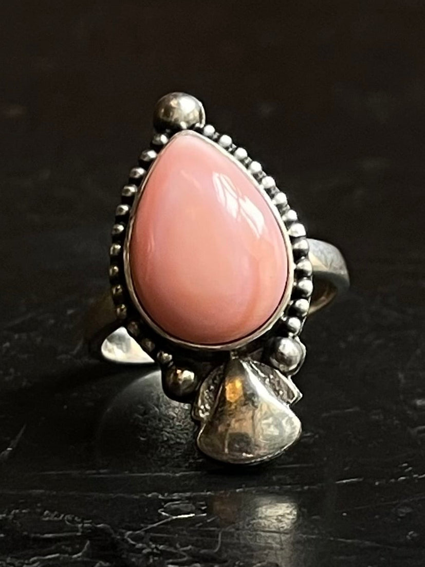 Pink Conch Tear Drop Ring Size 6 | 925 Sterling Silver G152