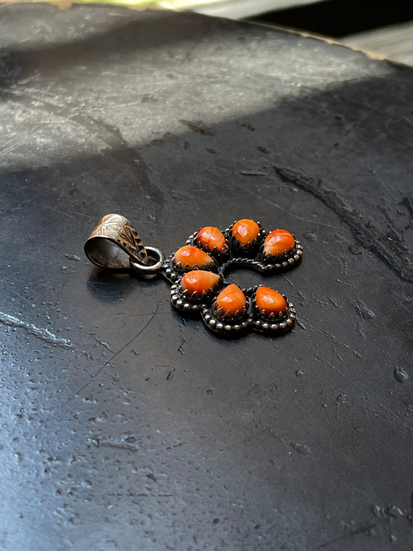 Spiny Oyster Naja Pendant | Sterling Silver G433