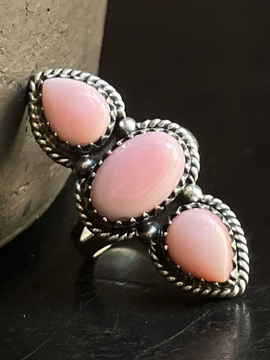 Pink Conch Triple Stone Ring Size 7 | 925 Sterling Silver G525