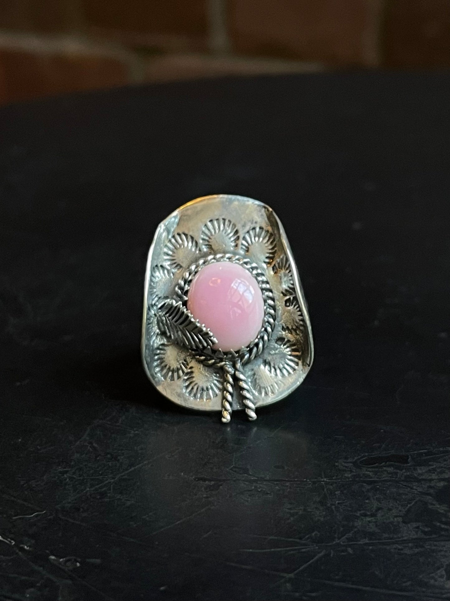 Pink Conch Ring - Hat Design | Sterling Silver | Size 8 | A290
