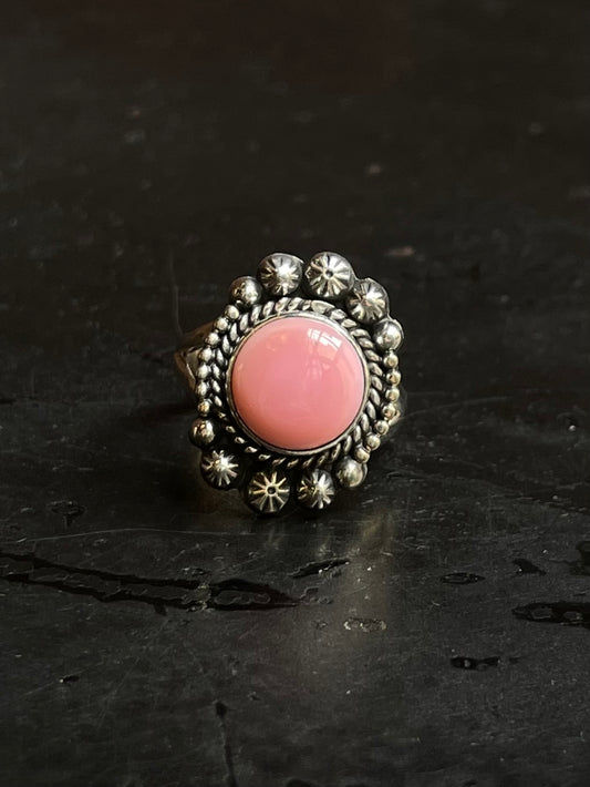Pink Conch Ring Size 7 | 925 Sterling Silver Southwest E191