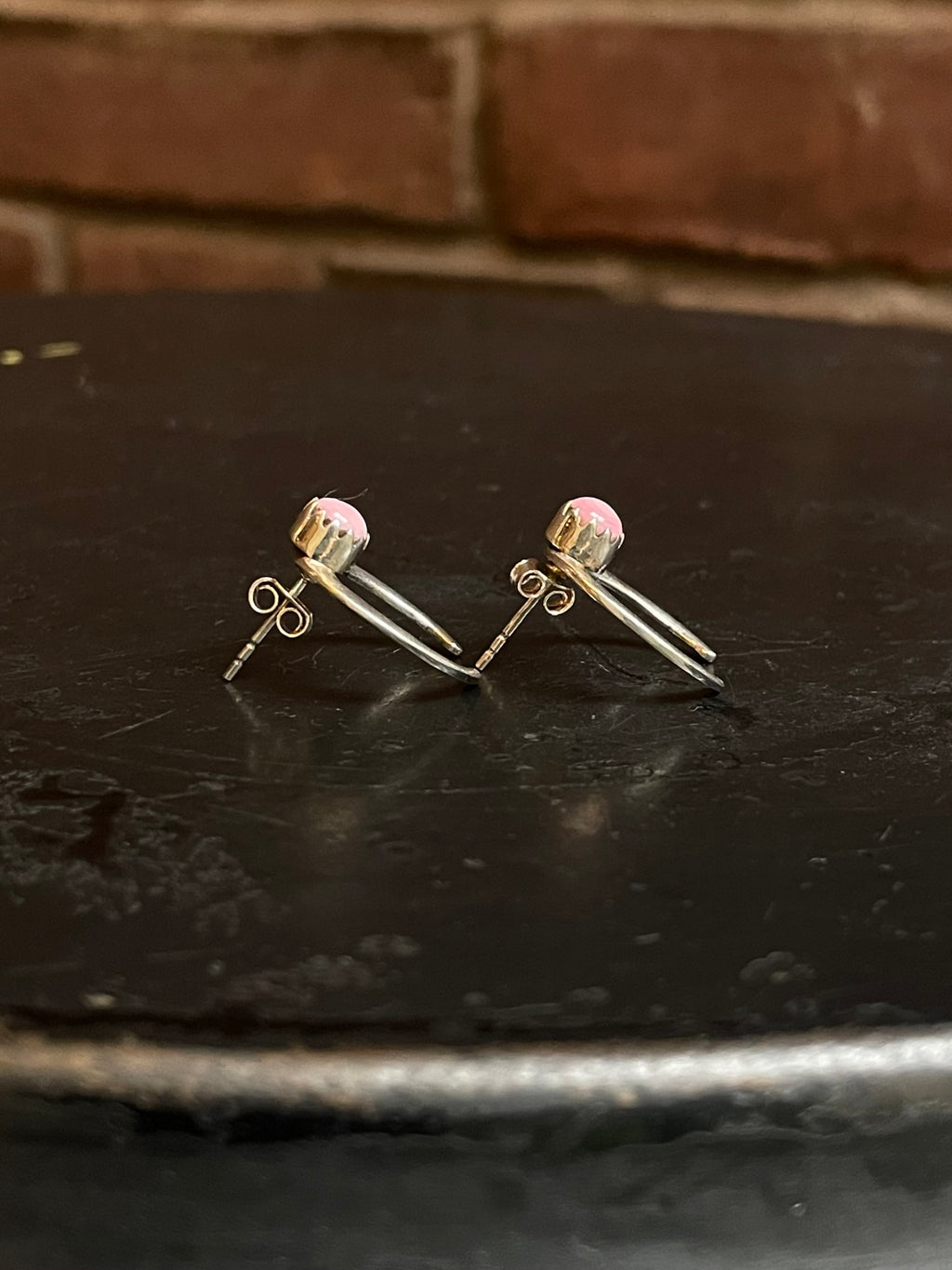 Pink Conch Stud Earrings | 925 Sterling Silver G185