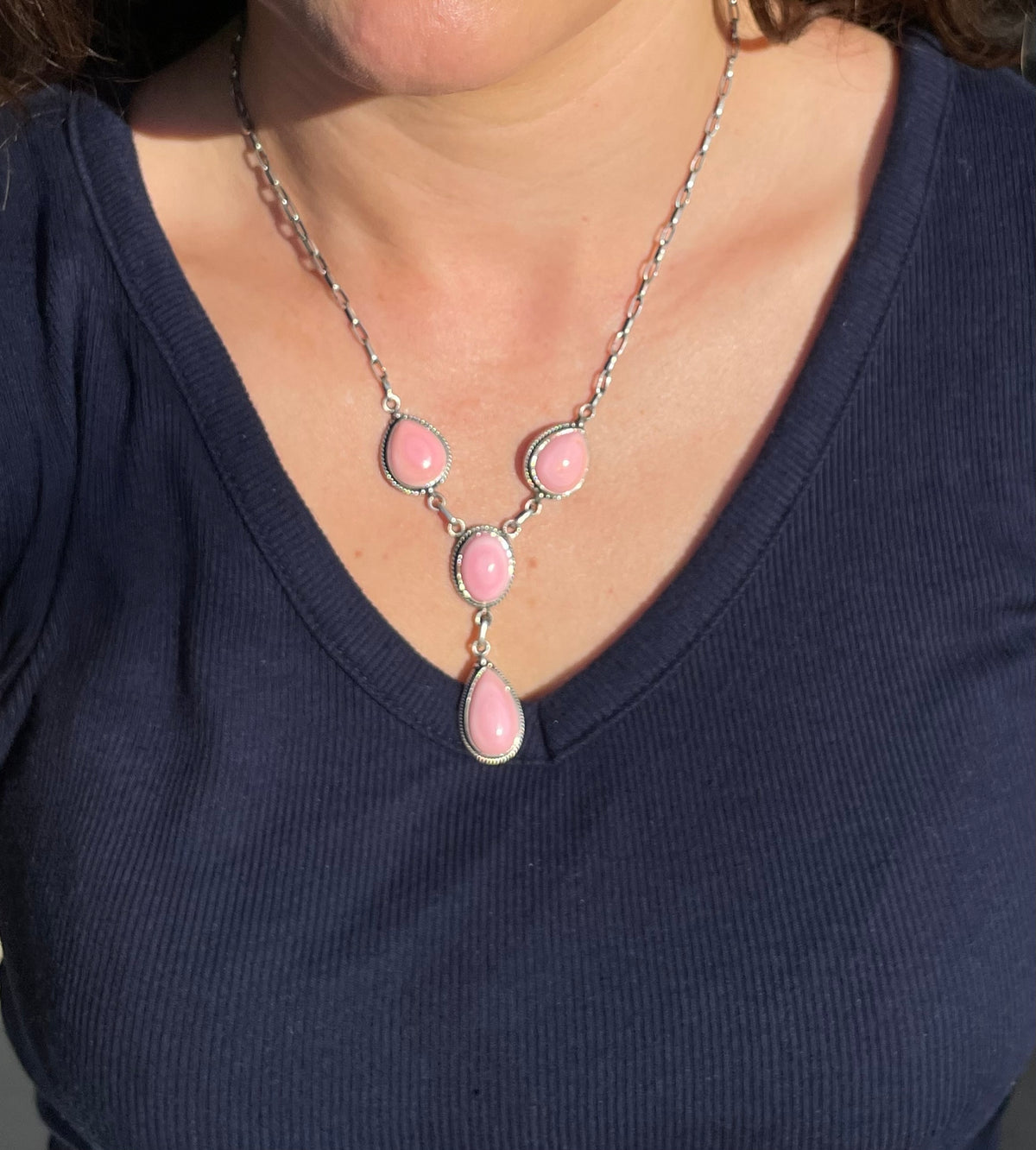 Pink Conch Lariat Necklace | Teardrop Station Drop | 925 Silver E584