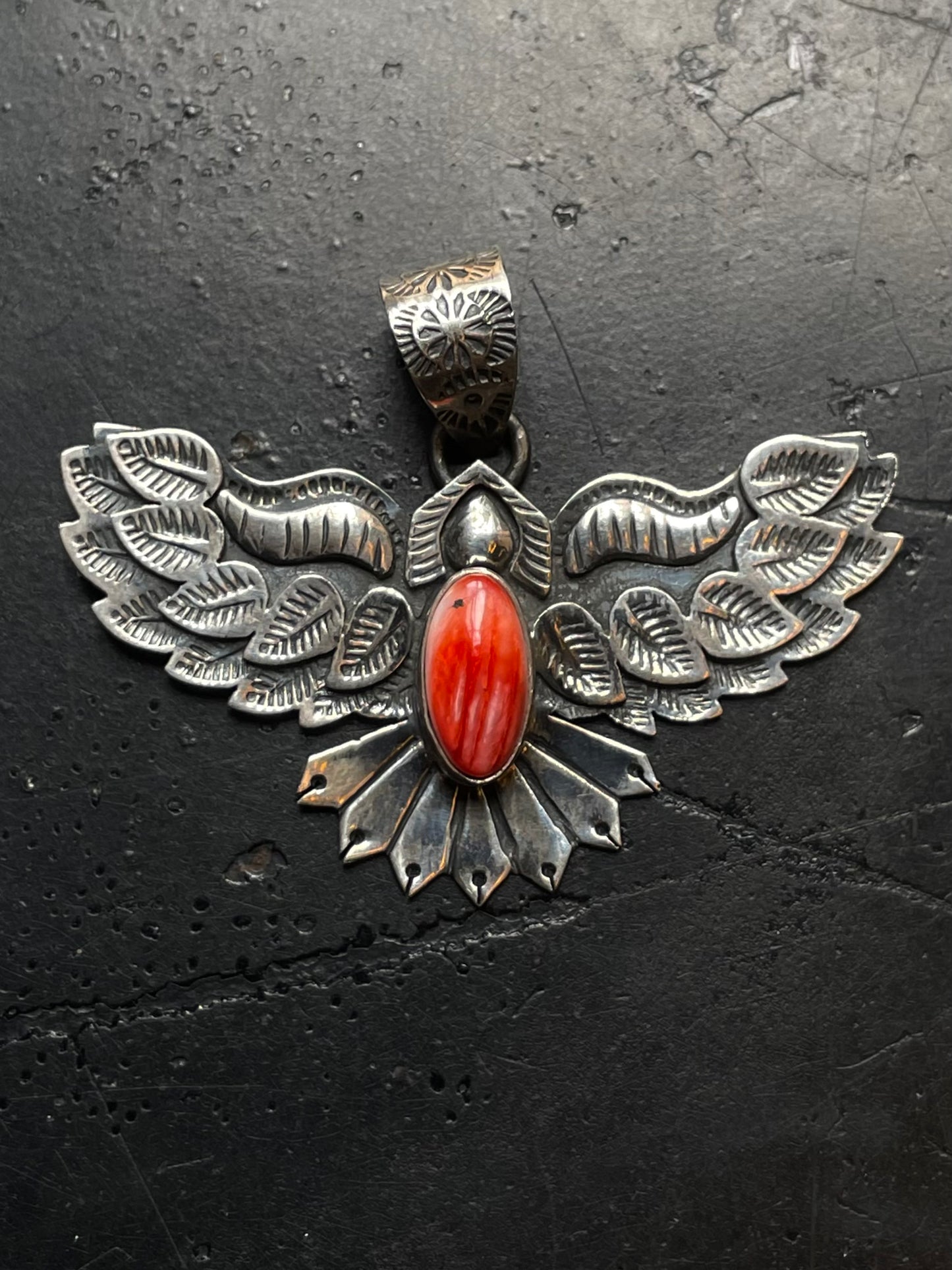 Spiny Oyster Thunderbird Pendant | 925 Sterling Silver E532