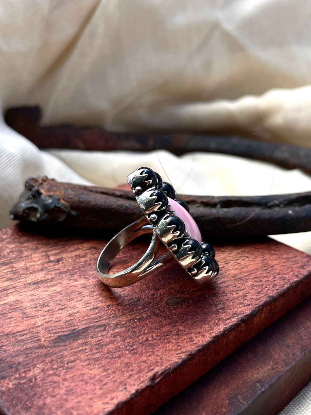 Pink Conch Teardrop Ring | Black Onyx | 925 Sterling Silver | Size 6 E289