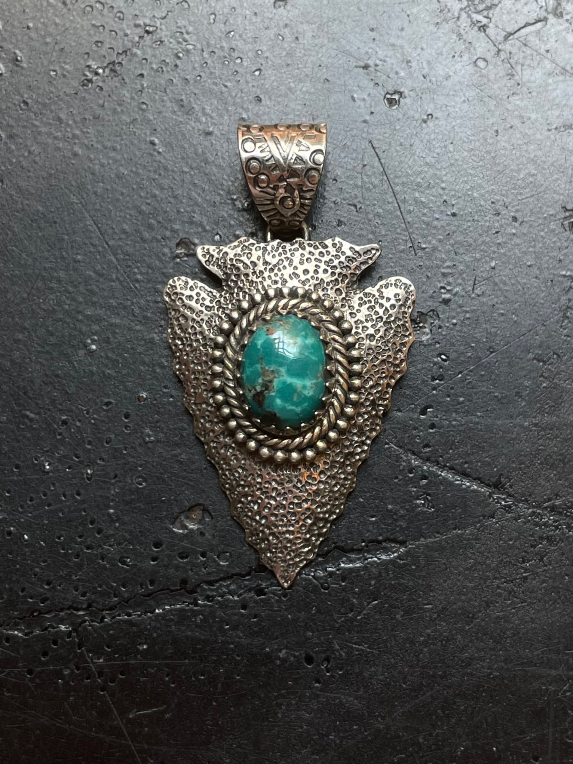 Kingman Turquoise Arrowhead Pendant | 925 Sterling Silver G616