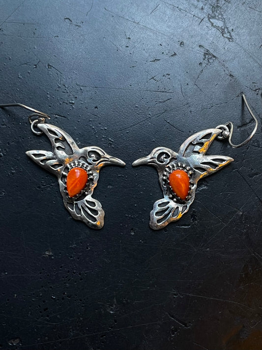 Spiny Oyster Hummingbird Hook Earrings | Sterling Silver E643
