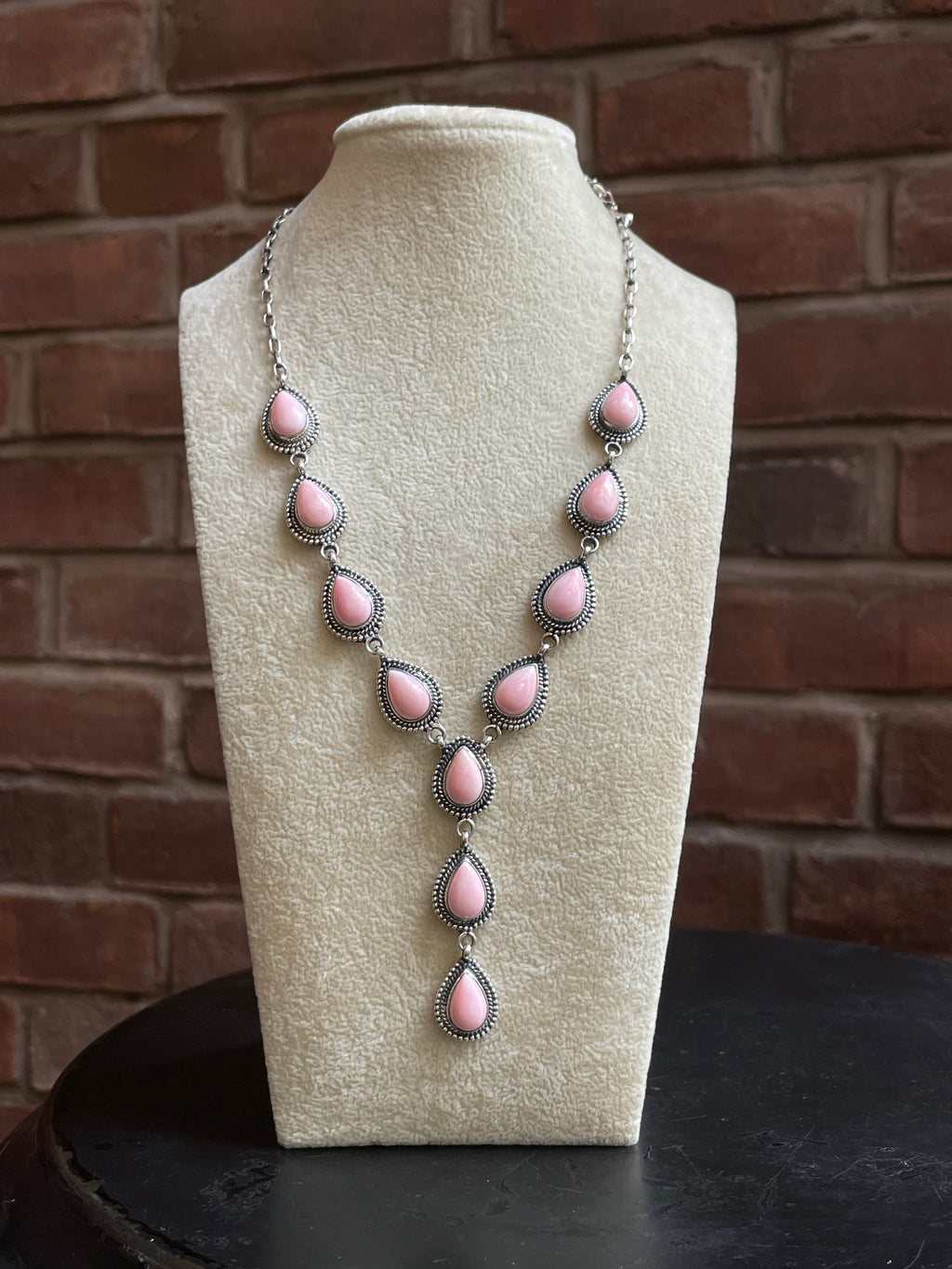 Pink Conch Lariat Necklace | Teardrop Station Drop | 925 Silver E559