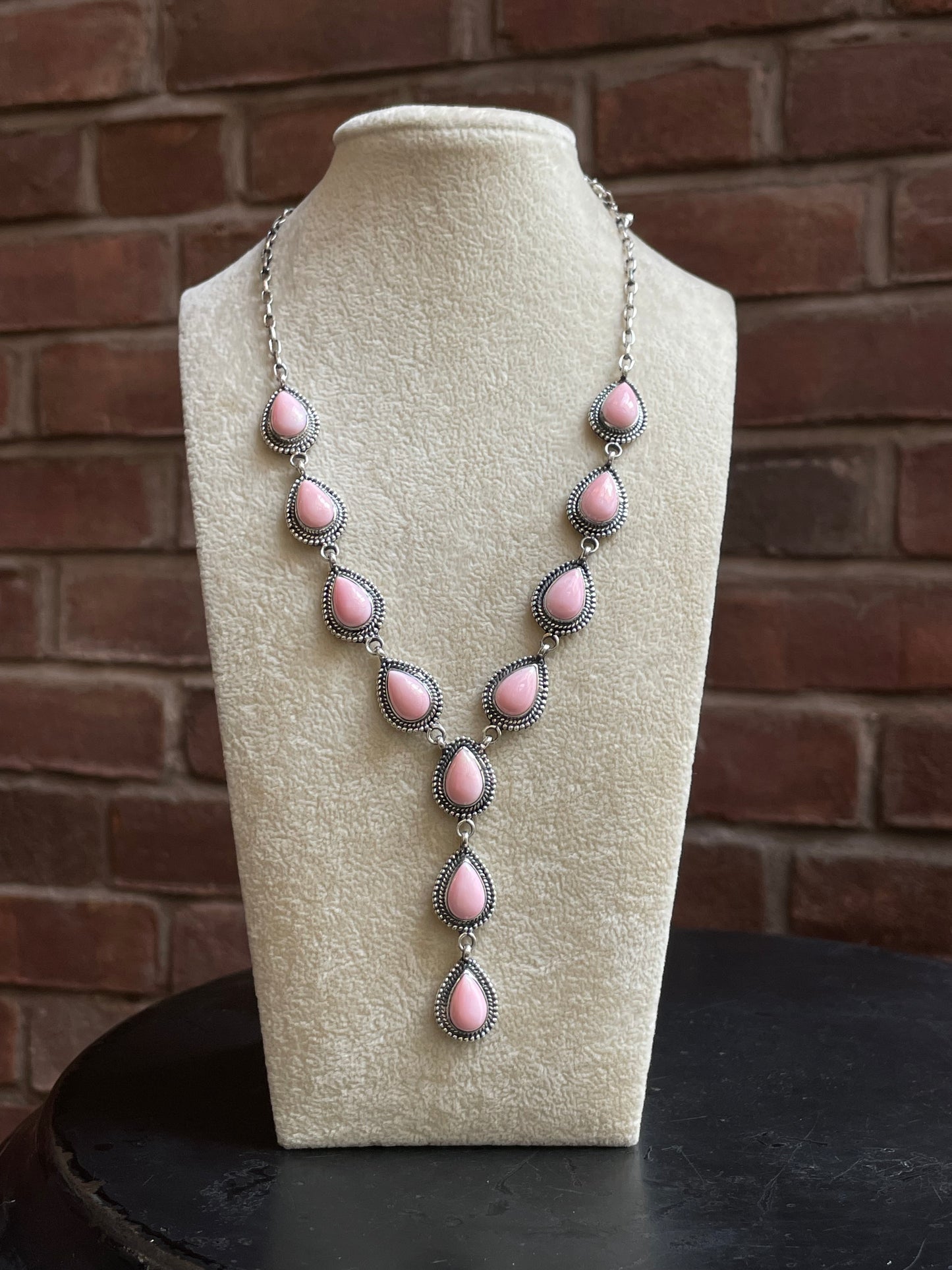 Pink Conch Lariat Necklace | Teardrop Station Drop | 925 Silver E559