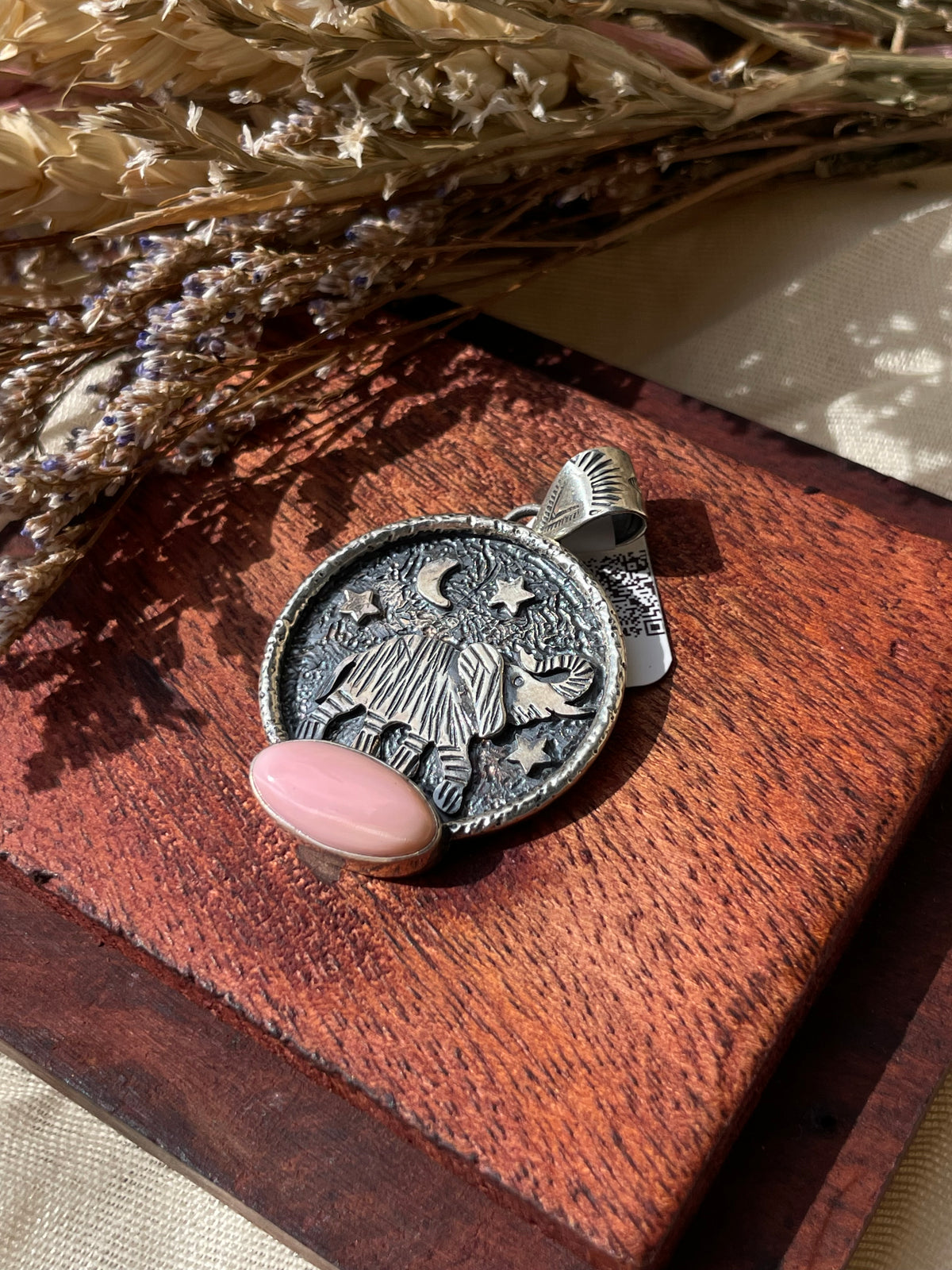 Pink Conch Elephant Moon Pendant | 925 Sterling Silver D331