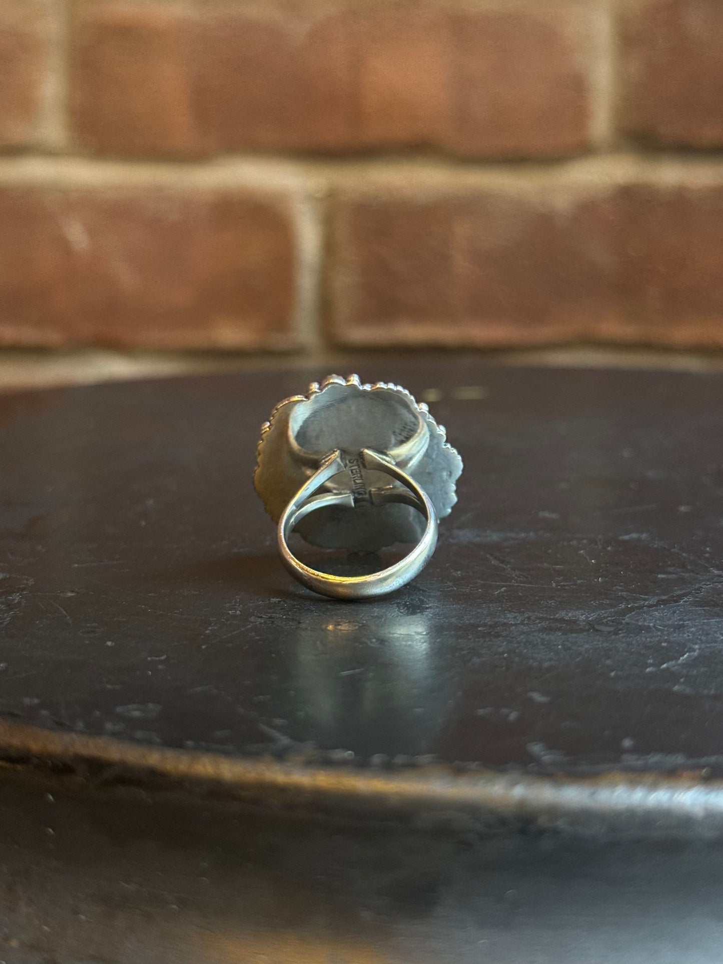 Pink Conch Teardrop Ring | Sterling Silver | Size 8 | C181