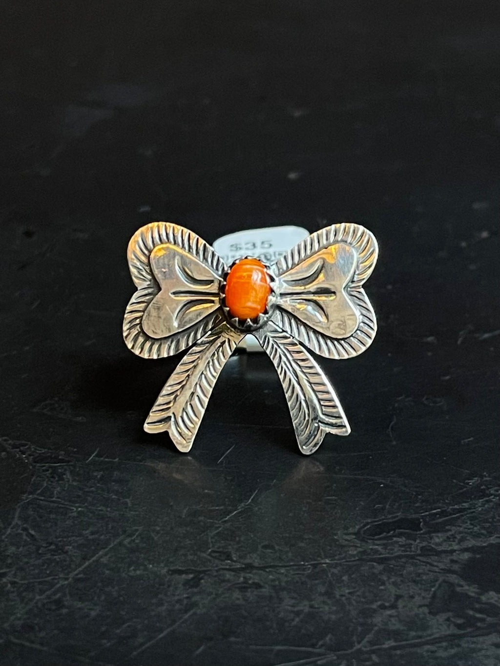 Spiny Oyster Bowtie Ring | Sterling Silver | Size 6 | A091