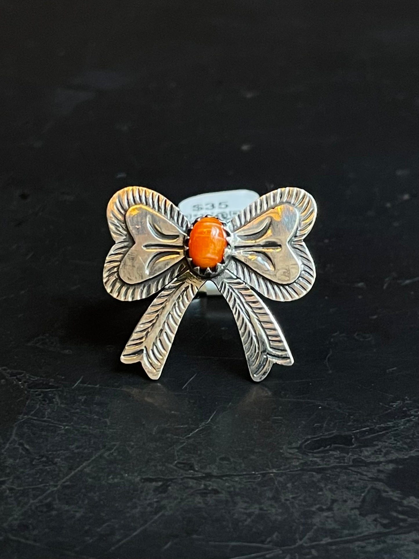 Spiny Oyster Bowtie Ring | Sterling Silver | Size 6 | A091