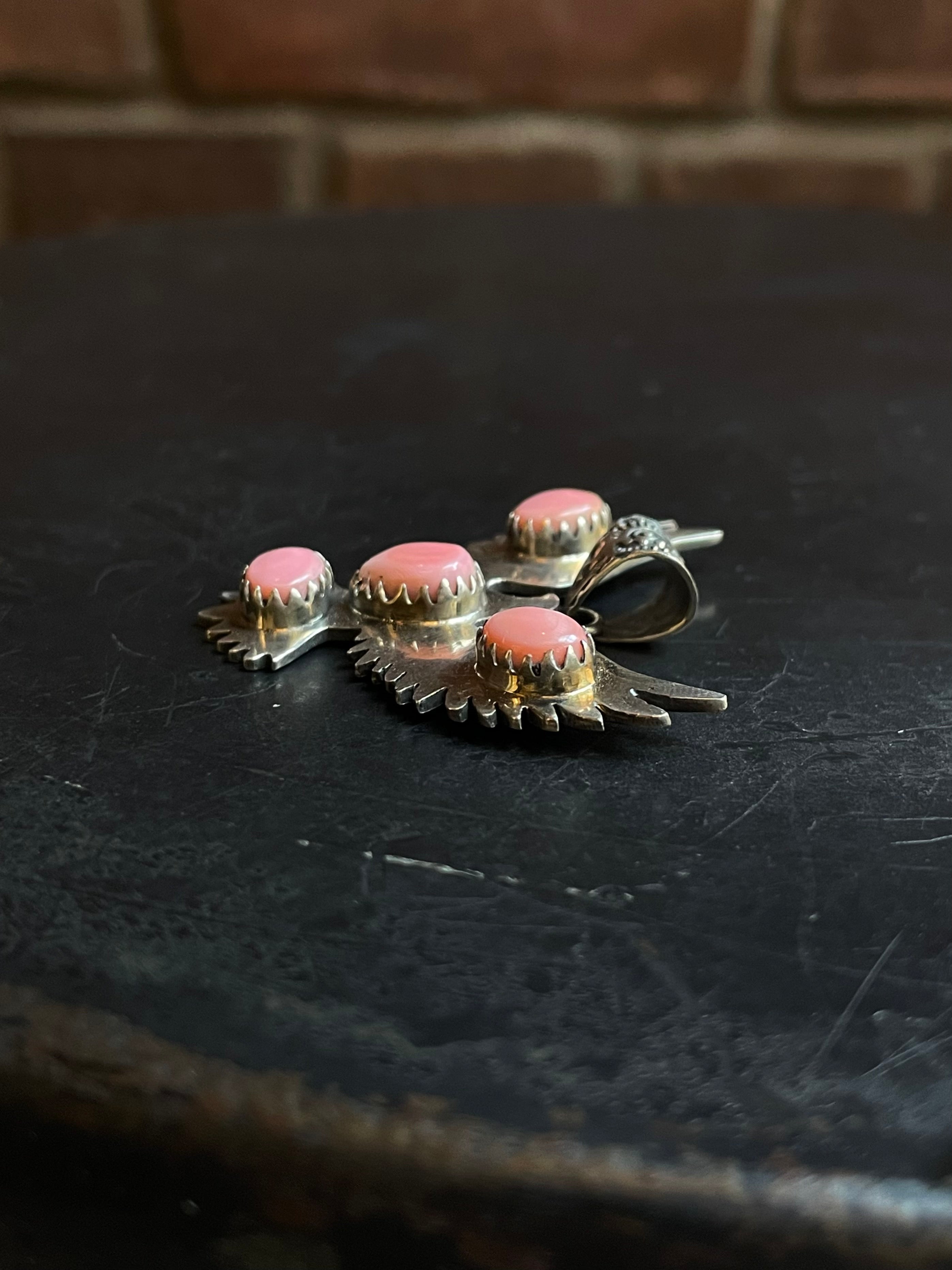 Pink Conch Thunderbird Pendant | Sterling Silver E926