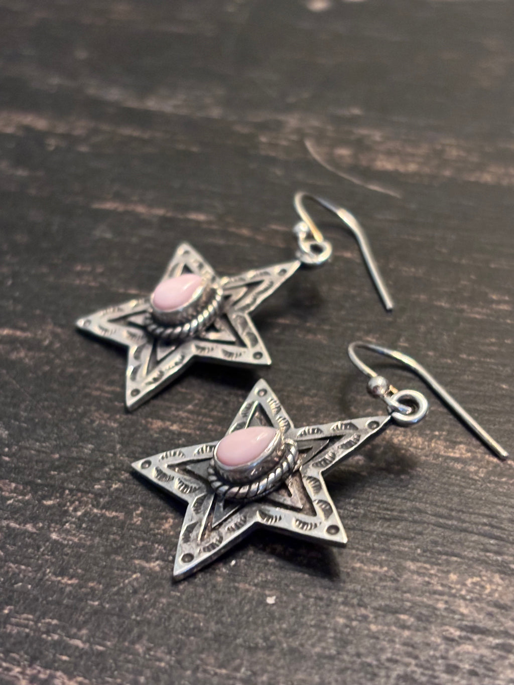 Pink Conch Star Dangle Earrings | 925 Sterling Silver A094