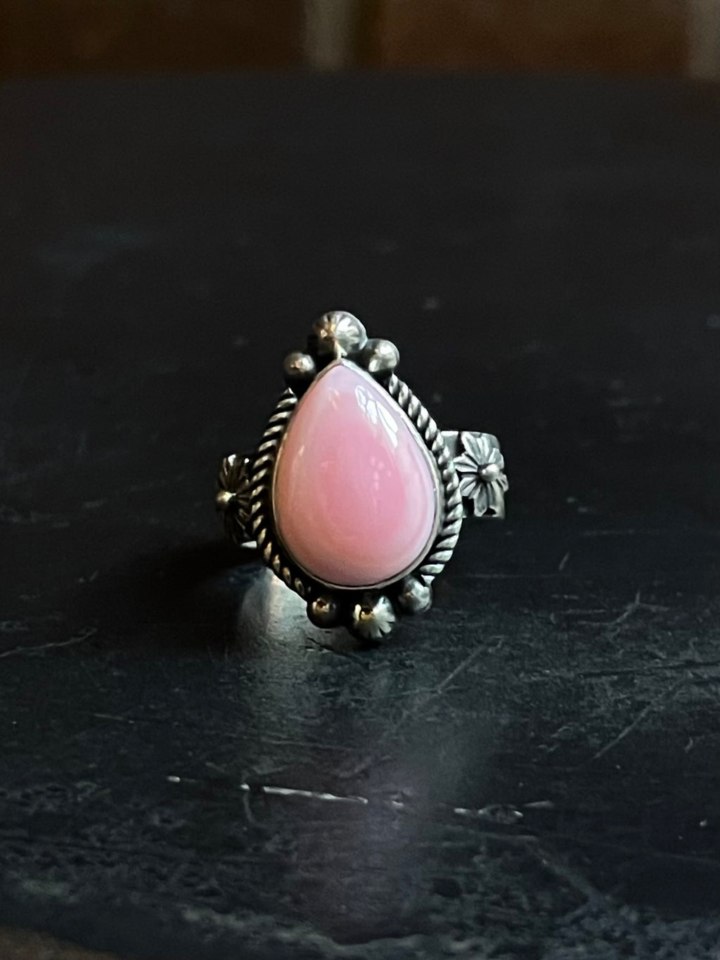Pink Conch Tear Drop Ring | 925 Sterling Silver Size 7.5 E463