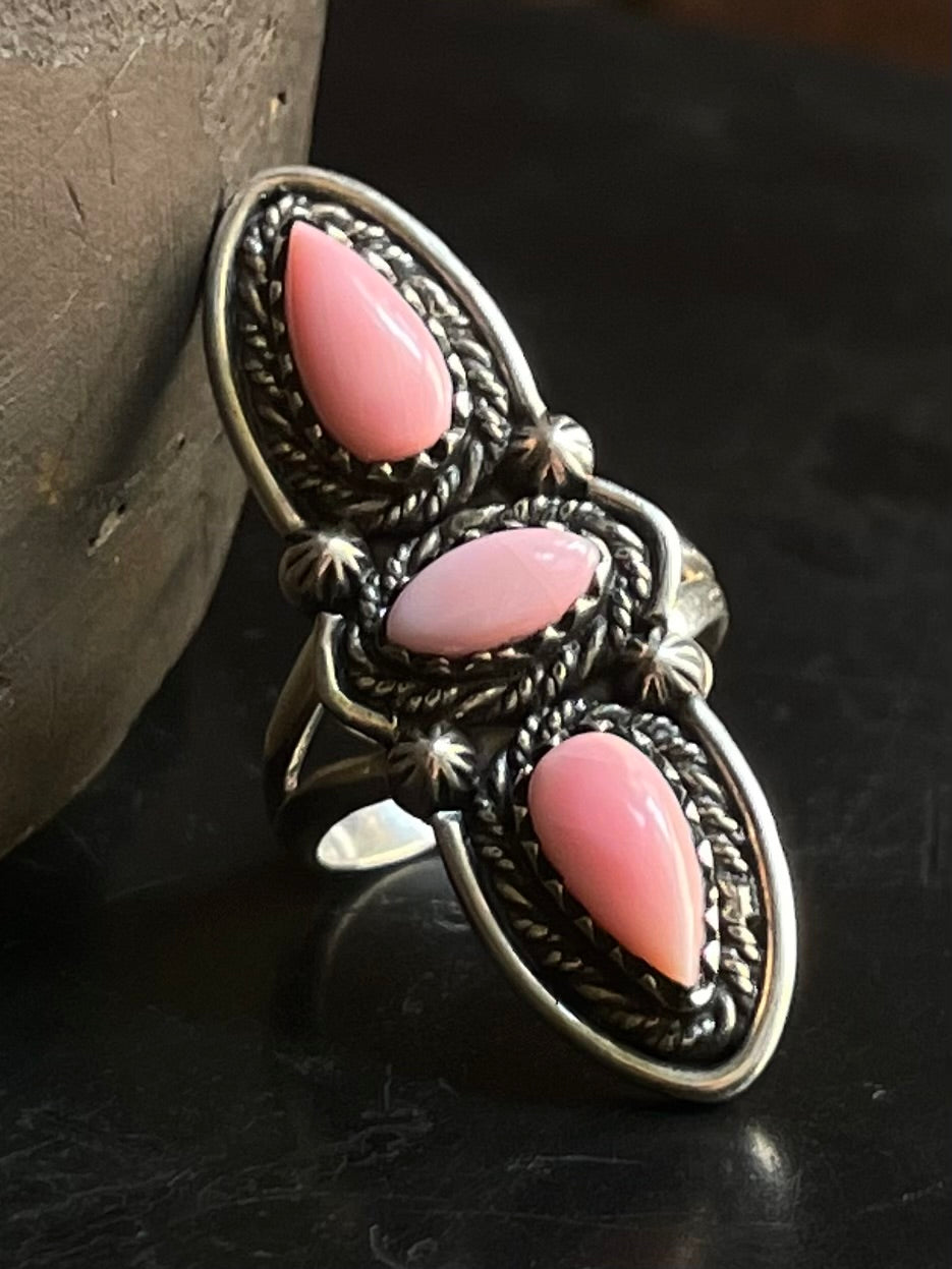 Pink Conch Triple Stone Ring Size 6 | 925 Sterling Silver G530