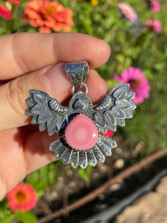 Pink Conch Thunderbird Pendant | Handcrafted Sterling Silver 925 B472